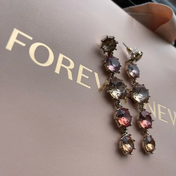 Forever New Earrings - Picture 3 of 4